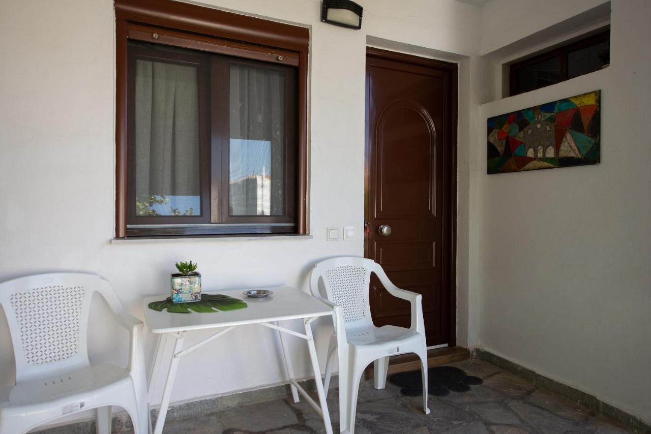 Mala - Μάλα Apartment Afytos Luaran gambar