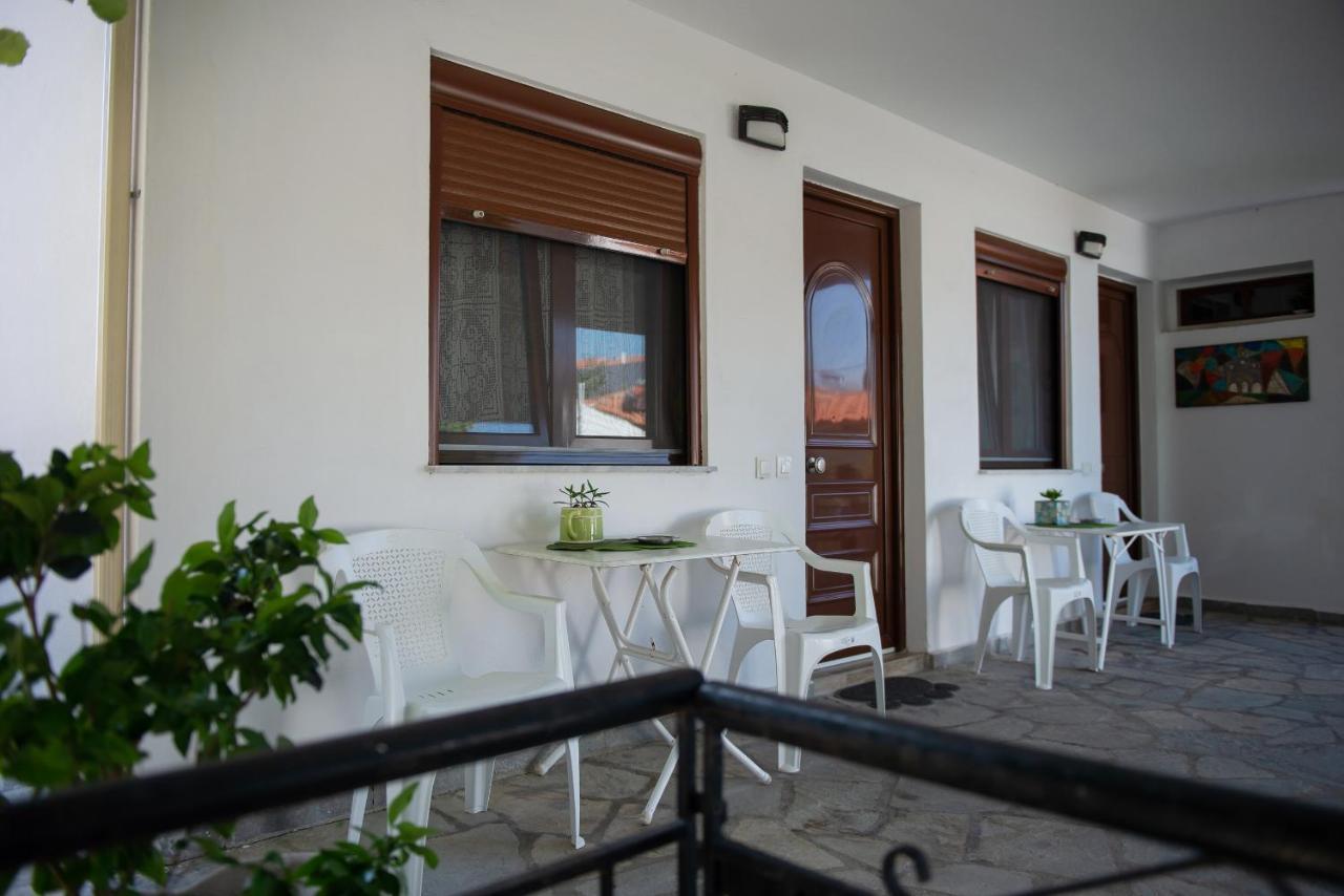 Mala - Μάλα Apartment Afytos Luaran gambar