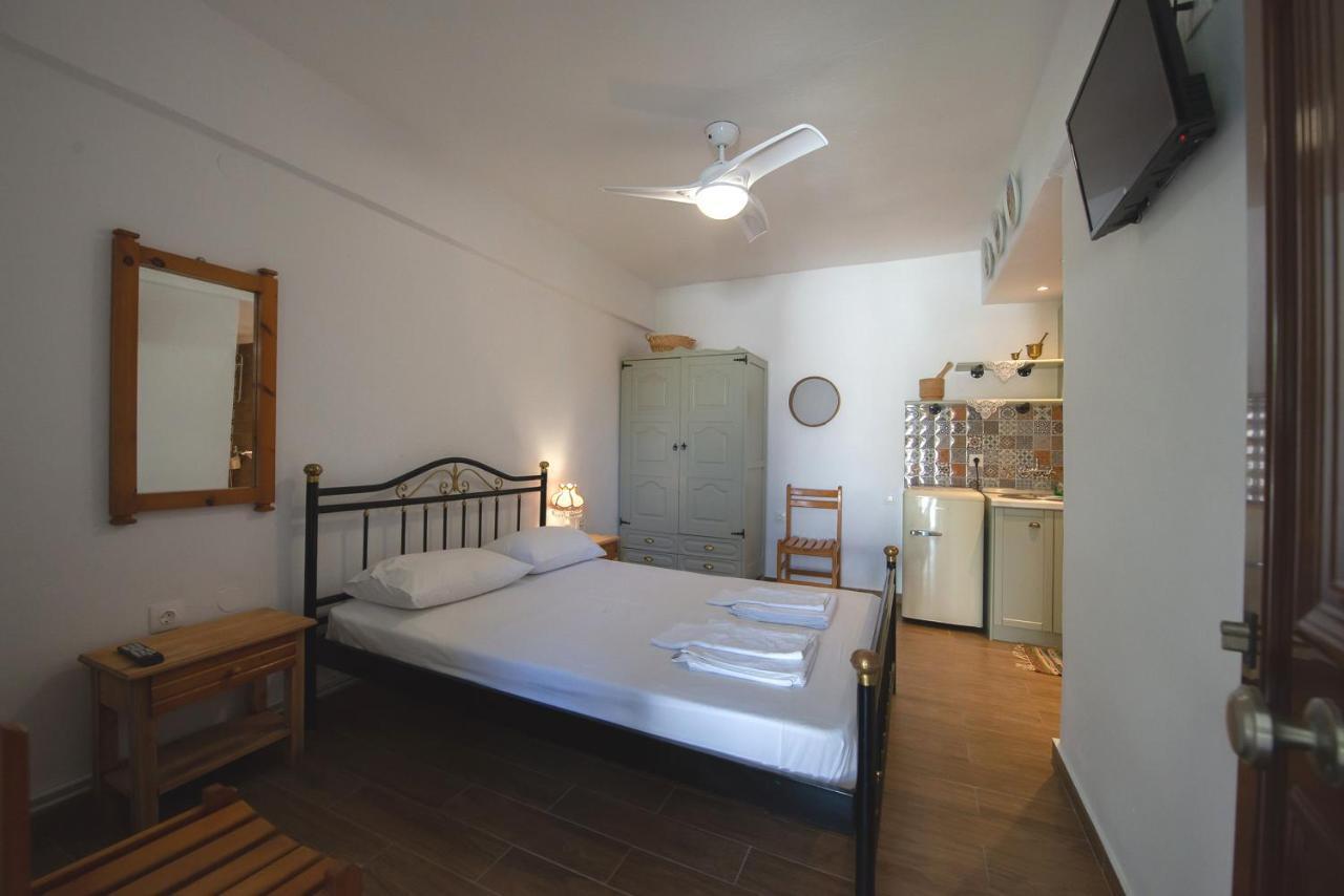 Mala - Μάλα Apartment Afytos Luaran gambar